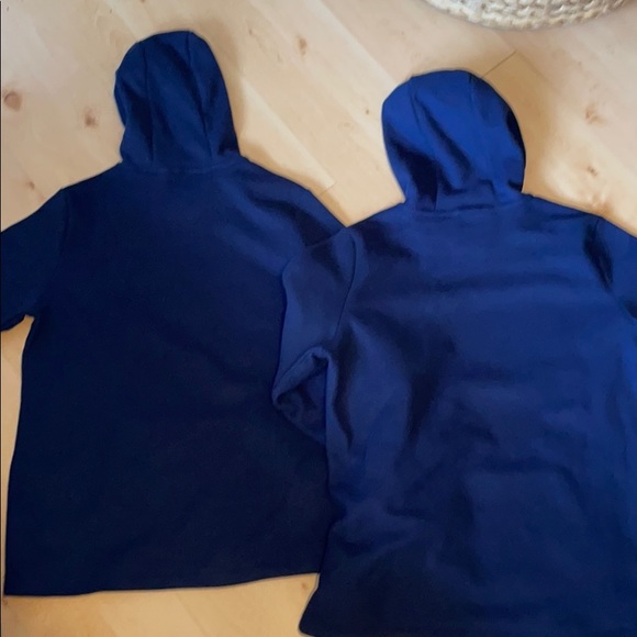 2 Lands End super soft fleece sweatshirts like new - Picture 4 of 4
